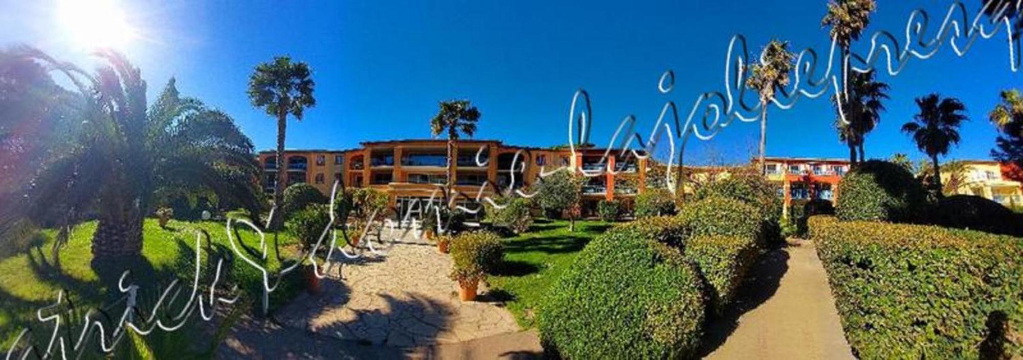 Magnifique Parc De La Presqu'Ile Avec Piscine Et Plage Face A Porquerolles ! イエール エクステリア 写真