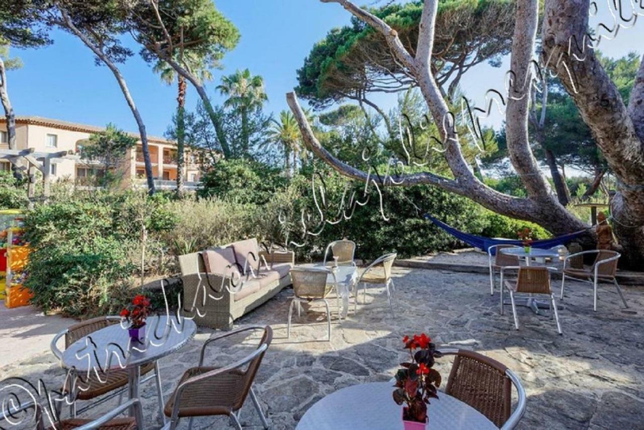 Magnifique Parc De La Presqu'Ile Avec Piscine Et Plage Face A Porquerolles ! イエール エクステリア 写真